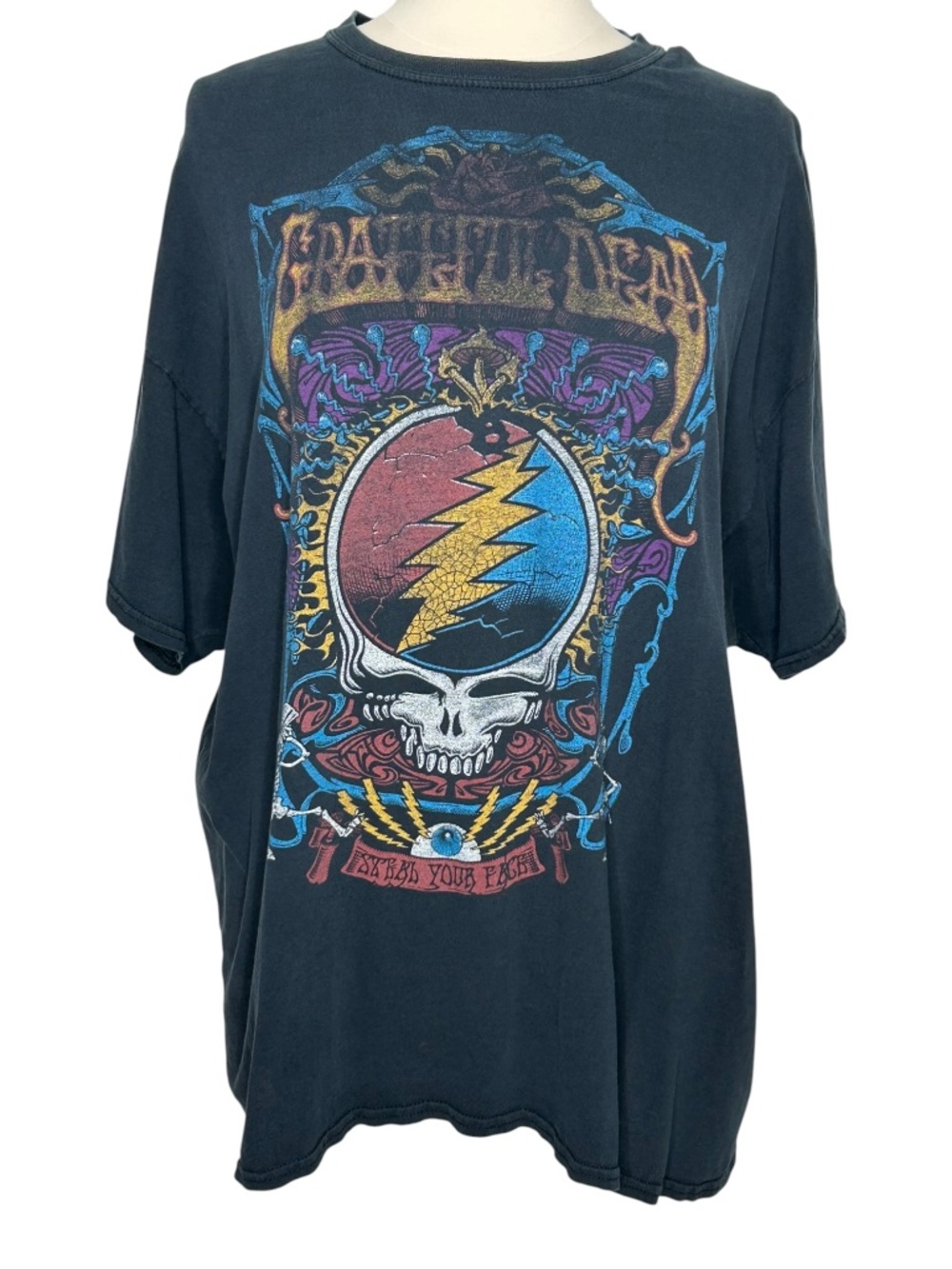 Liquid Blue Grateful Dead Steal Your Face Washed Faded Black SS Tee Shirt XXL